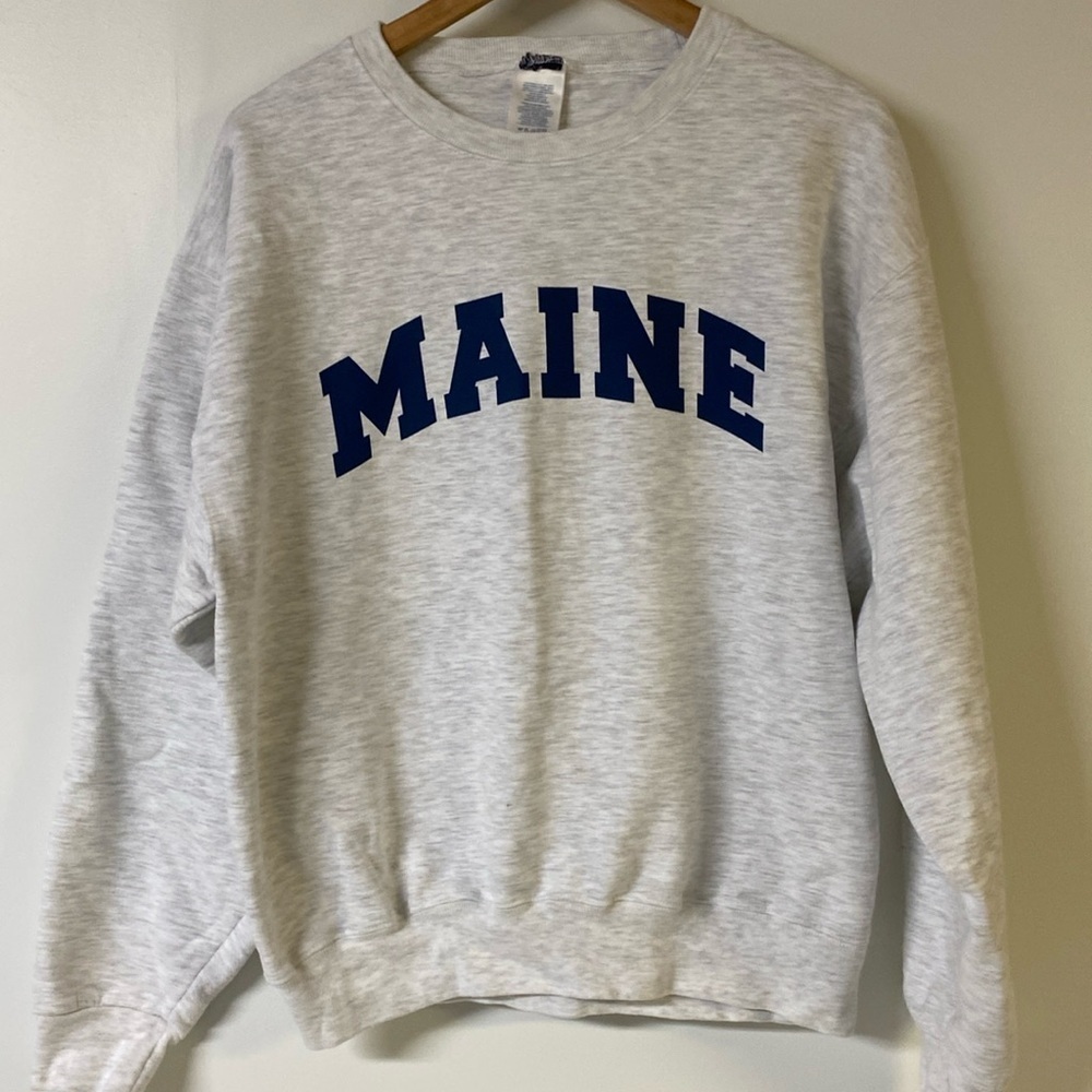 MAINE Varsity Oversized Athletic sweater no size tag ? Size large